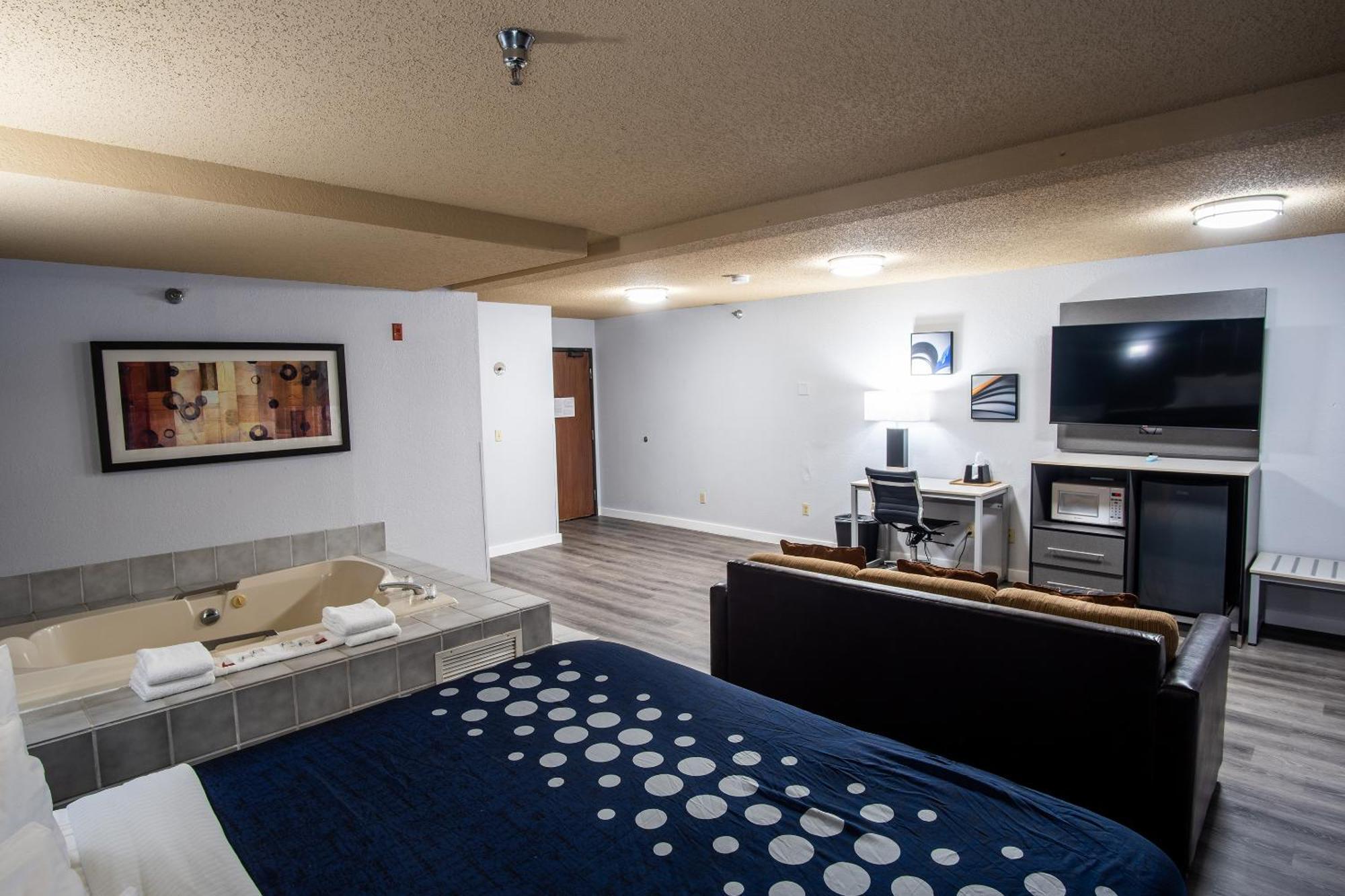 Coratel Inn And Suites By Jasper Eagan St Paul Airport & Mall Of America Exterior photo